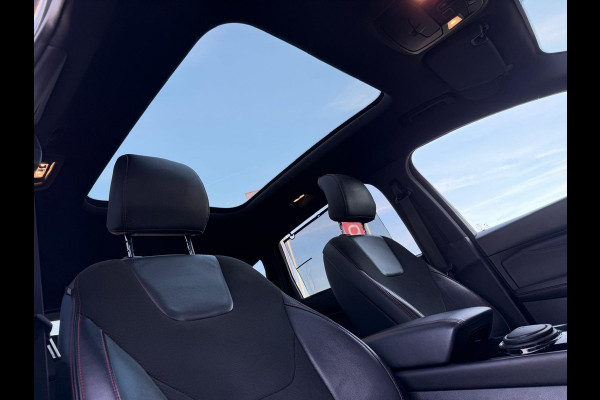 Ford S-Max 2.5i HEV 7P