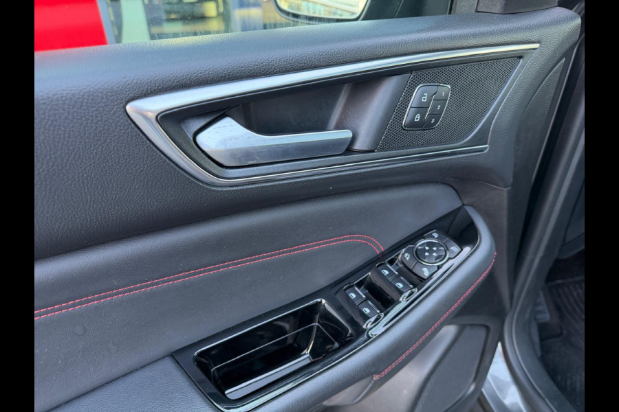 Ford S-Max 2.5i HEV 7P