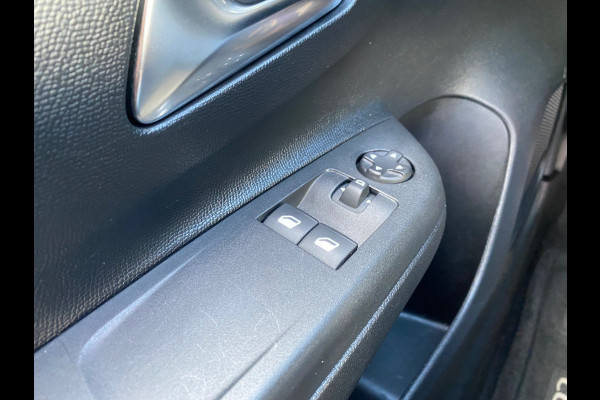 Opel Corsa BWJ 2020 | 1.2 75PK Edition NWE APK | AIRCO | NAVI | CRUISE | PDC | LICHTMETAAL |