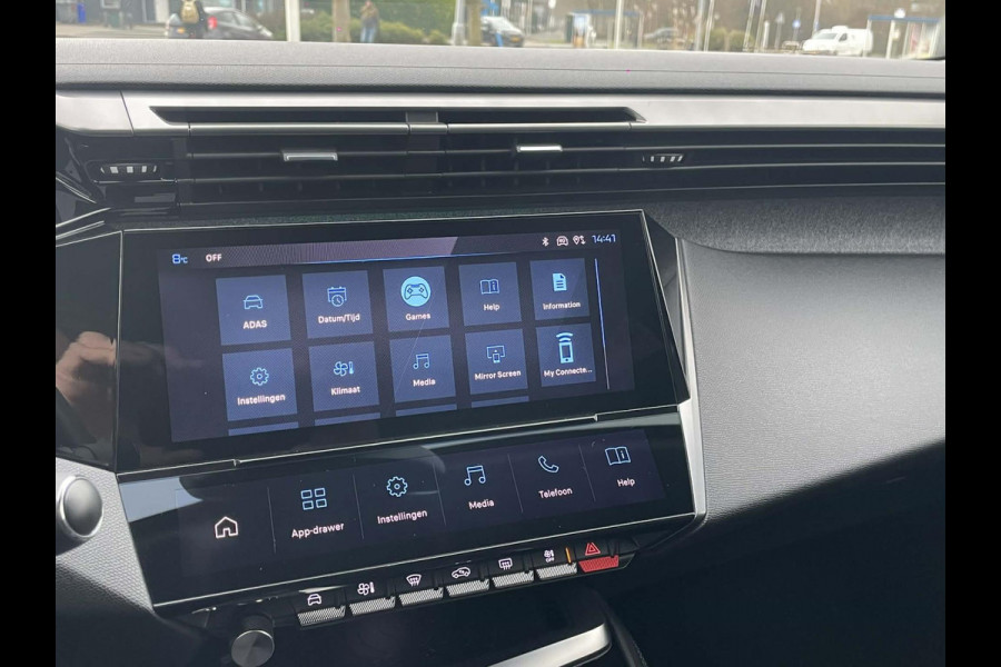 Peugeot 308 130 PK Allure Pack Business / 360 camera / comfort stoelen