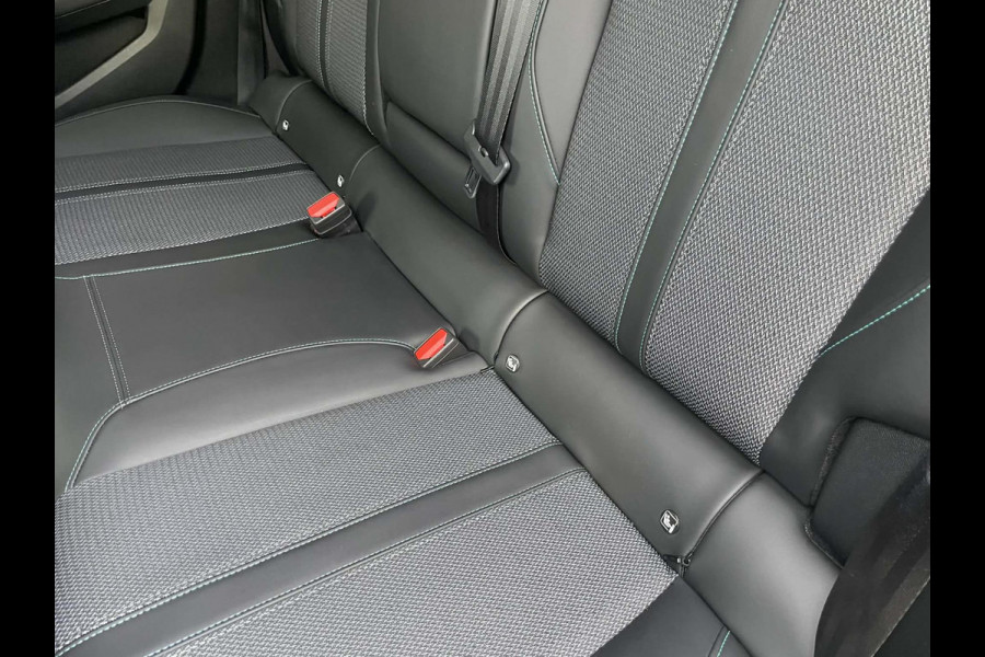 Peugeot 308 130 PK Allure Pack Business / 360 camera / comfort stoelen