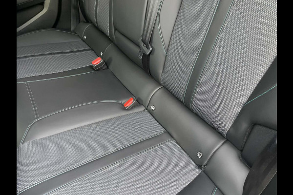 Peugeot 308 130 PK Allure Pack Business / 360 camera / comfort stoelen