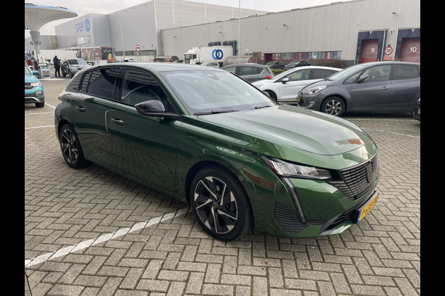 Peugeot 308 130 PK Allure Pack Business / 360 camera / comfort stoelen