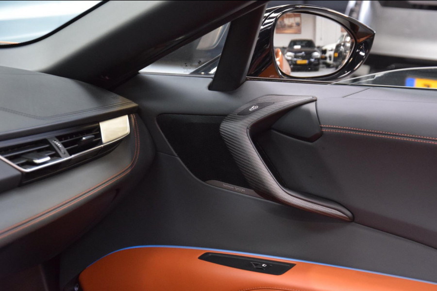 BMW i8 Roadster 1.5 First Edition 1/200 Navi|Leder|1e Eig|Org.NL|Dealer onderhouden