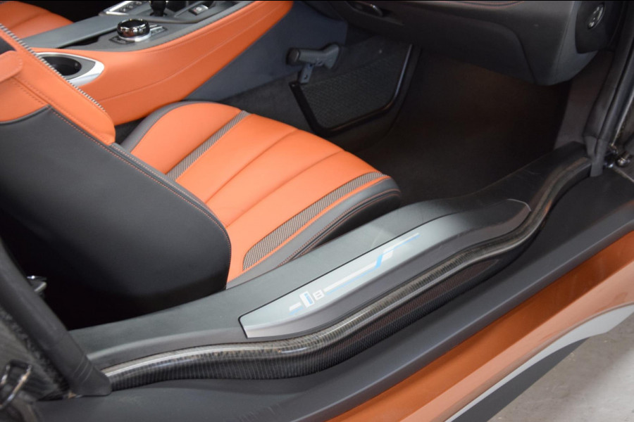 BMW i8 Roadster 1.5 First Edition 1/200 Navi|Leder|1e Eig|Org.NL|Dealer onderhouden