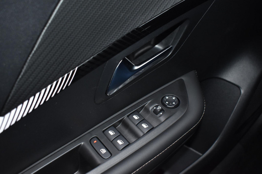 Peugeot 208 1.2 PureTech 100PK Allure Pack | 360 Camera | Carplay | Adapt. Cruise |  Incl. garantie