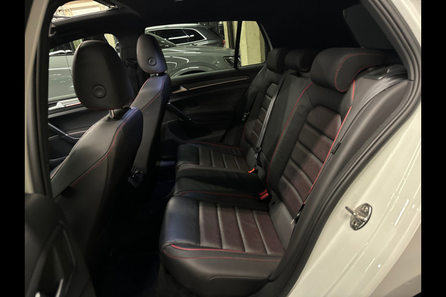 Volkswagen Golf 2.0 TSI GTI Performance Pano|Key|Dynaudi|DCC