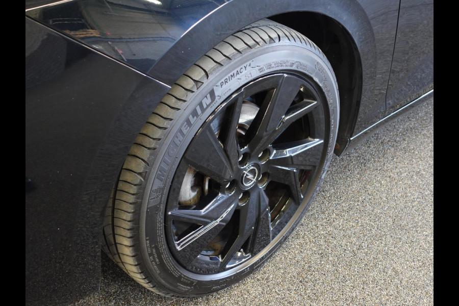 Opel Astra 1.2 130pk GS Line Automaat | Climate control | Adaptive cruise control | LED | Stoel/Stuur | Verwarming | Camera | Sfeer Verlichting | Apple carplay/ Android auto