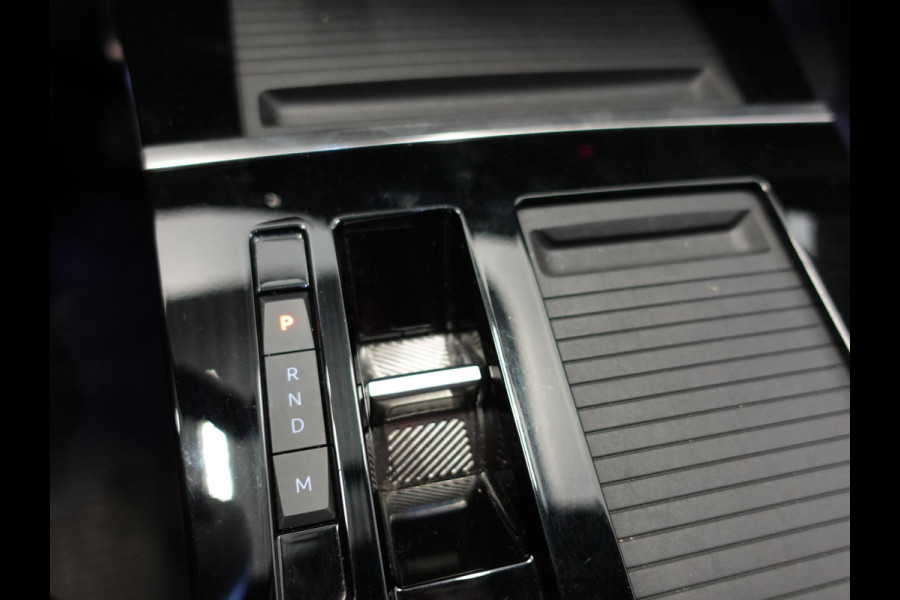 Opel Astra 1.2 130pk GS Line Automaat | Climate control | Adaptive cruise control | LED | Stoel/Stuur | Verwarming | Camera | Sfeer Verlichting | Apple carplay/ Android auto