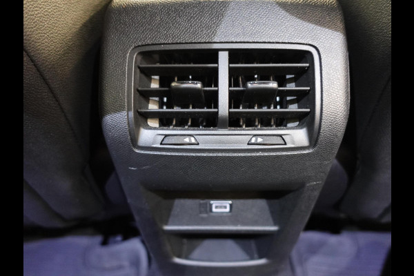 Opel Astra 1.2 130pk GS Line Automaat | Climate control | Adaptive cruise control | LED | Stoel/Stuur | Verwarming | Camera | Sfeer Verlichting | Apple carplay/ Android auto