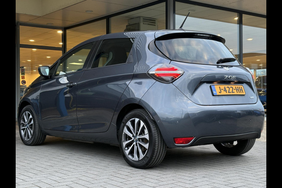 Renault ZOE R135 Intens 52 kWh | Accuhuur | DC Lader | Easy Link 9'' | Dodehoeksensoren | Climate Control | Cruise Control | Achteruitrijcamera | Navi |