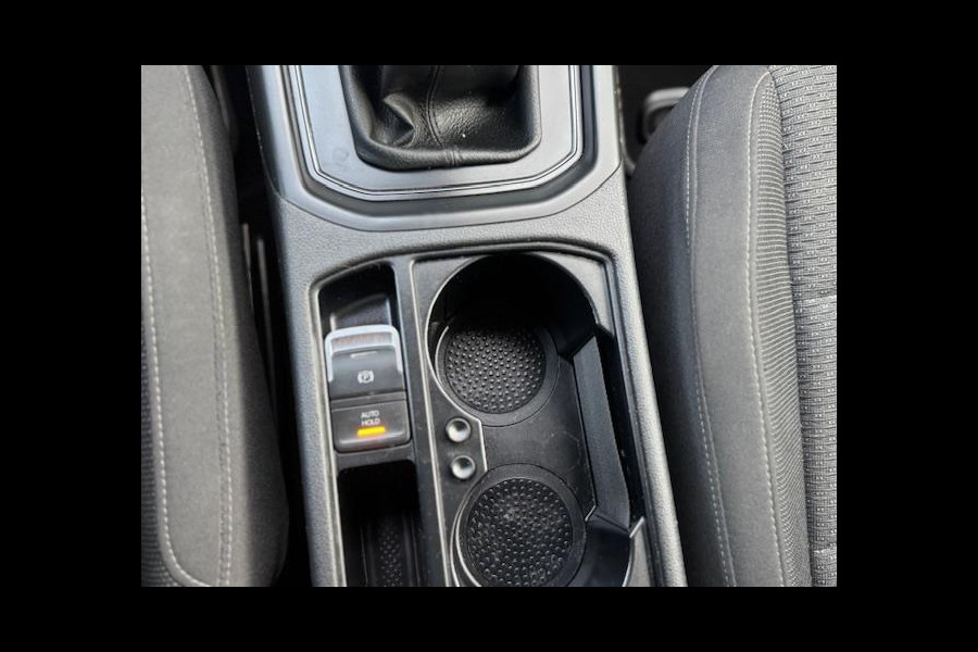 Volkswagen Touran 1.4 TSI Comfortline 7p Carplay/Andriod/Camera,trekhaak,LM velgen,