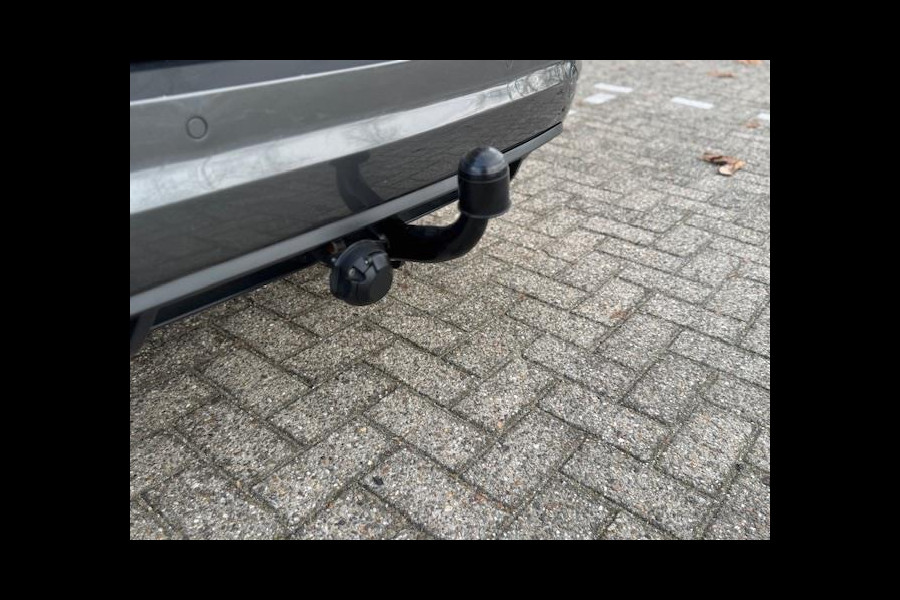 Volkswagen Touran 1.4 TSI Comfortline 7p Carplay/Andriod/Camera,trekhaak,LM velgen,