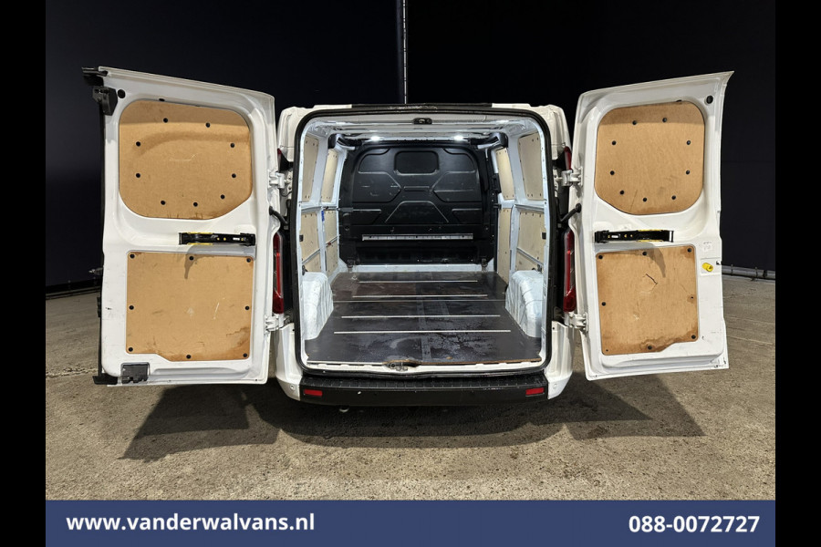 Ford Transit Custom 2.0 TDCI L2H1 Euro6 Airco | Camera | Navigatie | LED | Cruisecontrol | Stoelverwarming Verwarmde voorruit, Parkeersensoren, Bijrijdersbank