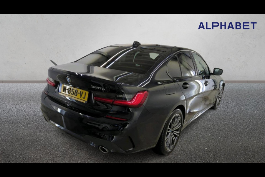 BMW 3-serie 320e Aut. Business Ed. Plus | Leder | Camera | Car Play |