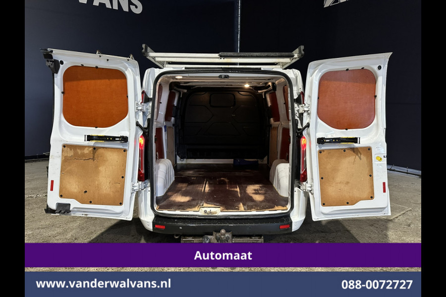 Ford Transit Custom 2.0 TDCI 130pk Automaat L1H1 Euro6 Airco | 2x zijdeur | Navigatie | LED | Cruisecontrol | Imperiaal | Stoelverwarming Trekhaak, Parkeersensoren