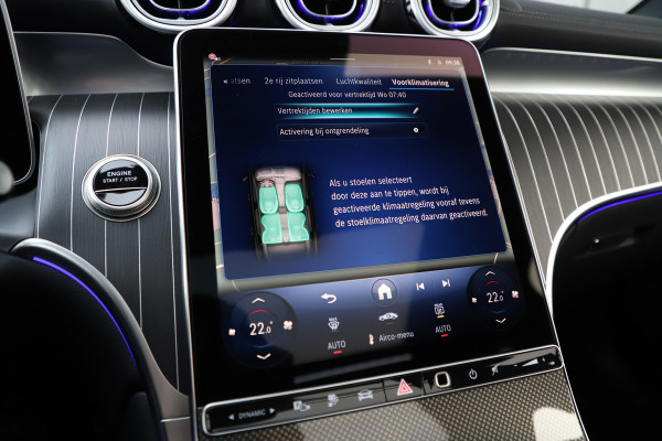 Mercedes-Benz GLC 300e AMG 4-Matic | 313PK | Luchtvering | Head-up | Achterasbesturing | Massage | Keyless-go | Burmester | Digital-light | Distro