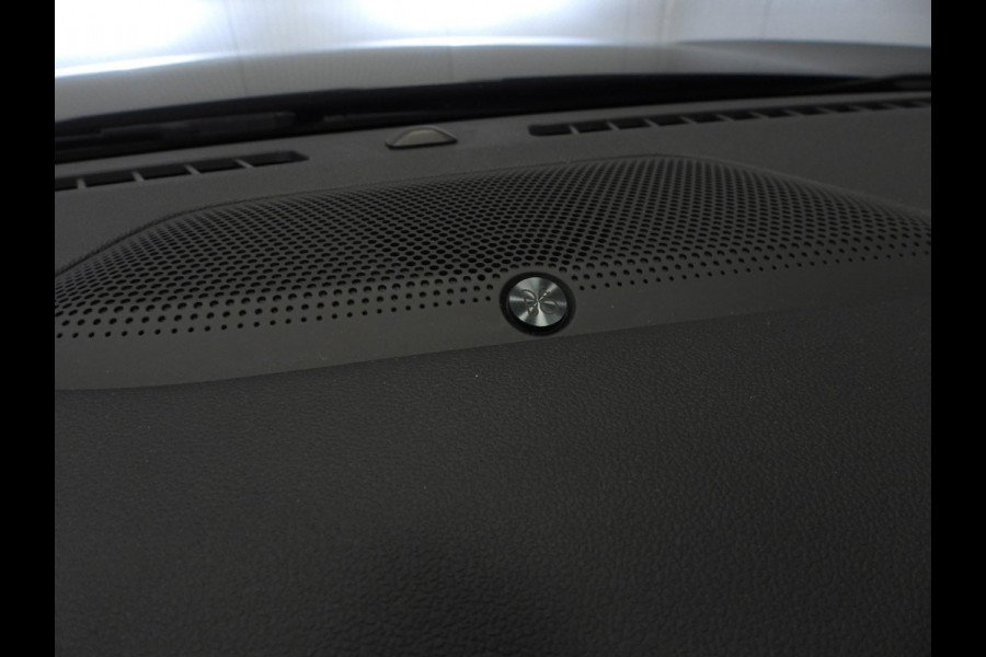 Ford Kuga 2.5 PHEV Plug-In Titanium X TREKH./NAVI/CAMERA/LED/B&O/18"LMV!