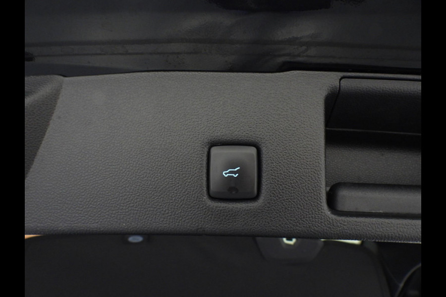 Ford Kuga 2.5 PHEV Plug-In Titanium X TREKH./NAVI/CAMERA/LED/B&O/18"LMV!