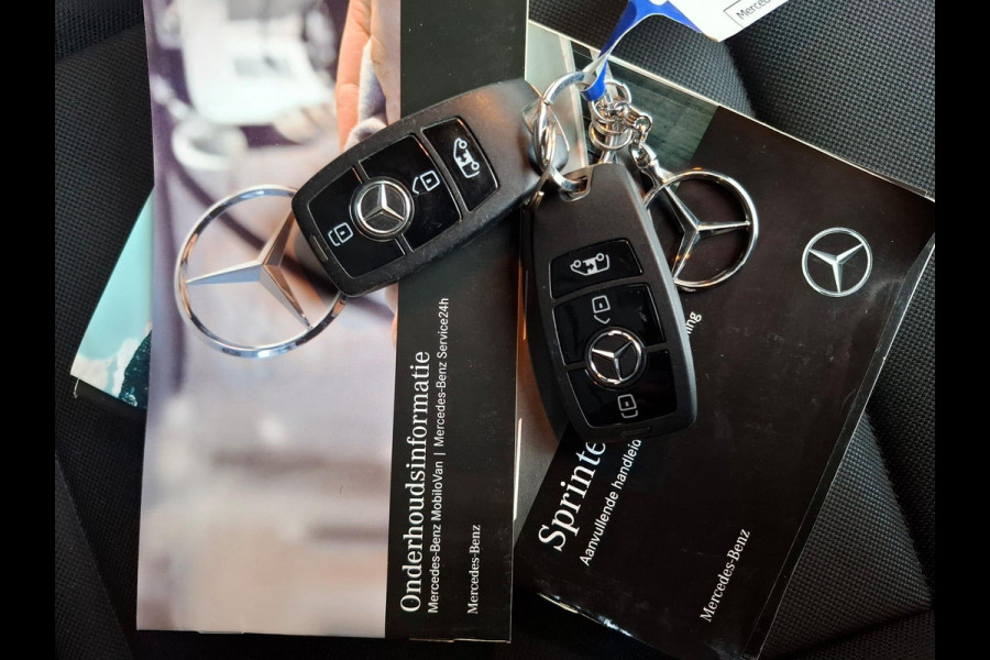 Mercedes-Benz Sprinter 311 CDI GB L2 FWD Functional 3.5T / AIRCO / CAMERA / 3 ZITS / DEALER ONDERHOUDEN / NAVI