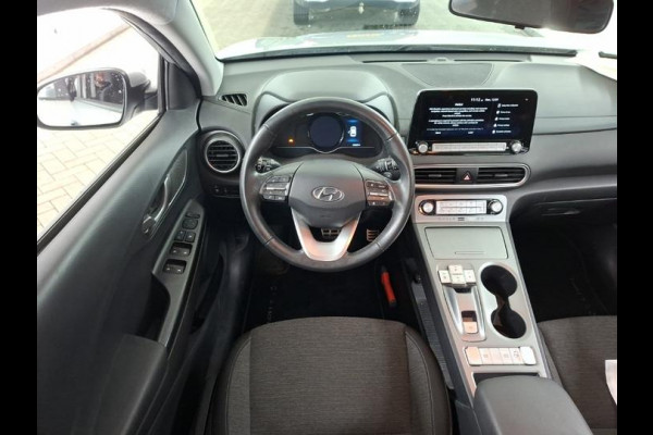 Hyundai Kona EV Comfort 64 kWh | Navi | Camera | KRELL Sound |