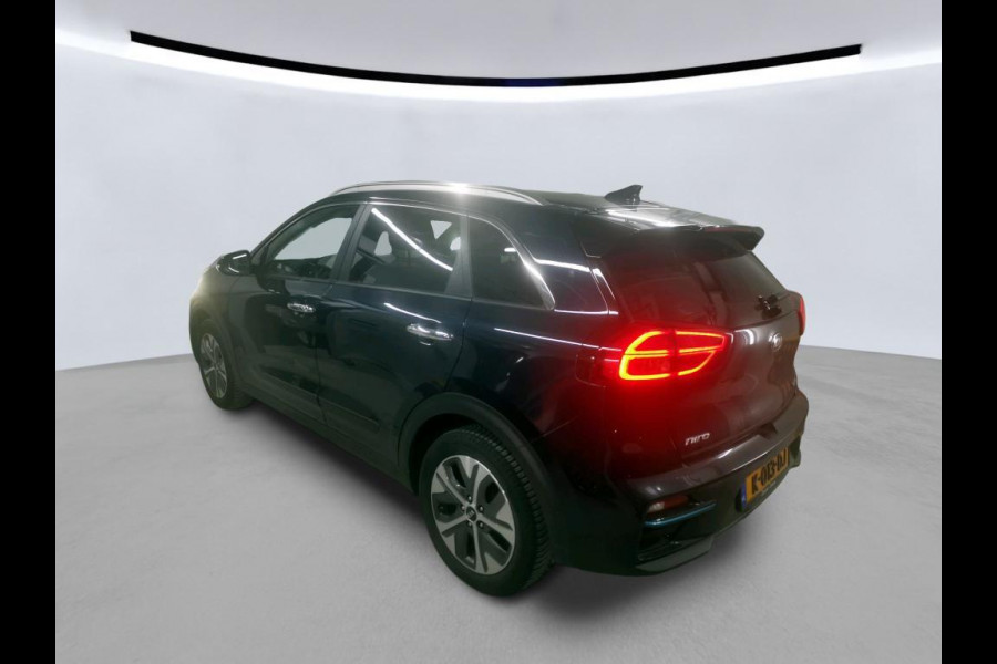 Kia e-Niro ExecutiveLine 64 kWh | Trekhaak | Navi | Camera |