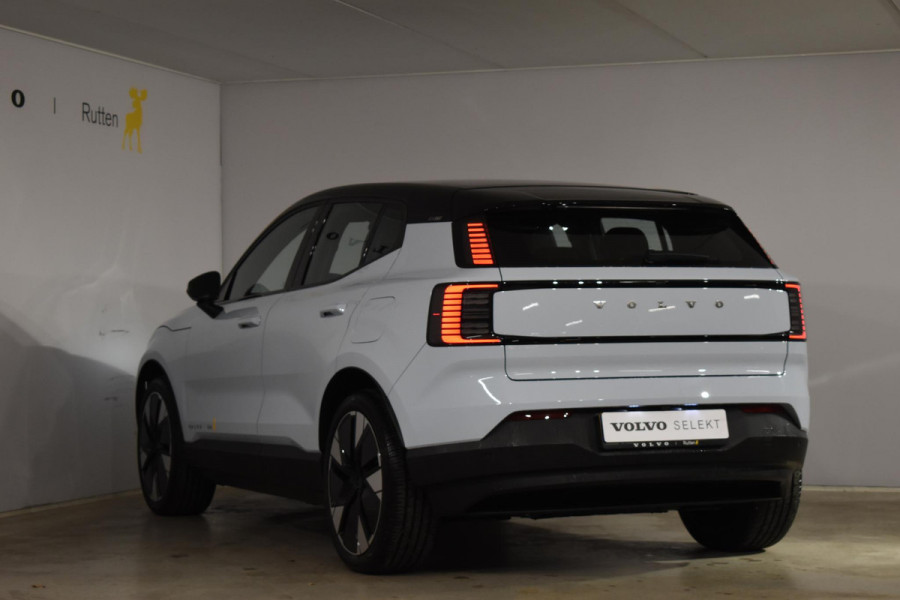 Volvo EX30 272PK Single Motor Extended Range Plus 69 kWh / Adaptieve Cruise Control/ Dodehoek Detectie / Parkeersensoren/ Achteruitrijcamera/ Warmtepomp/ Google Services/