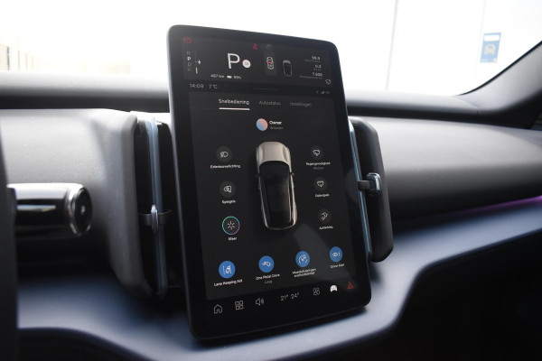 Volvo EX30 272PK Single Motor Extended Range Plus 69 kWh / Adaptieve Cruise Control/ Dodehoek Detectie / Parkeersensoren/ Achteruitrijcamera/ Warmtepomp/ Google Services/