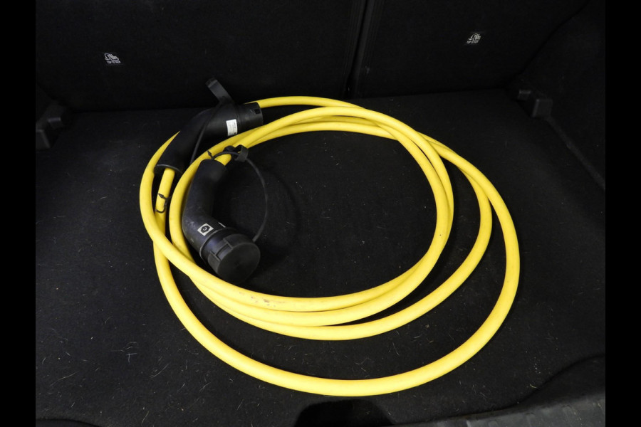 Jeep Avenger 1st Edition 54 kWh NAVI/CAMERA/LED/EL.KLEP/18"LMV!