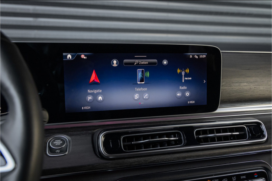 Mercedes-Benz V-Klasse 300d 4 Matic XL AMG-Line - Distronic