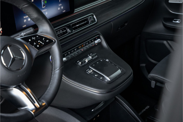Mercedes-Benz V-Klasse 300d 4 Matic XL AMG-Line - Distronic