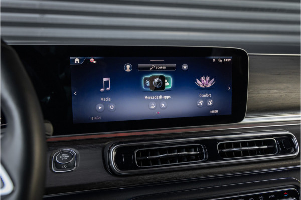 Mercedes-Benz V-Klasse 300d 4 Matic XL AMG-Line - Distronic