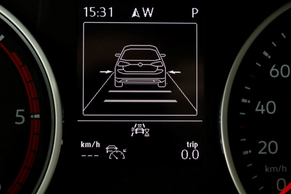 Volkswagen Crafter 35 2.0 TDI 140pk DSG-Automaat L3H3 (L2H2) Exclusive Edition ACC/LED/Camera 12-2021