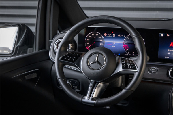 Mercedes-Benz V-Klasse 300d 4 Matic XL DC AMG-Line - Distronic