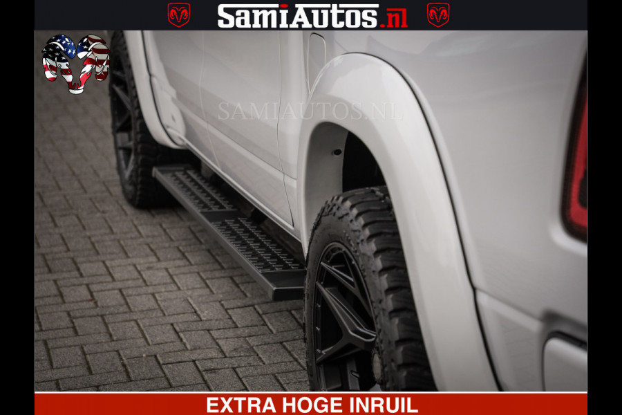 Dodge Ram LARAMIE SPORT | V8 5.7 402PK | Krachtige Hemi | Panorama Dak | 12' Scherm | LPG | Comfortabele Dubbele Cabine met Royale 5 Zitplaatsen | NIEUW EN BPM vrij | Nu Leverbaar uit Voorraad | Nr 2526-41272 |
