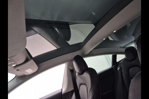 Tesla Model 3 Long Range Dual AWD | Trekhaak | Autopilot | Panorama | Leder |