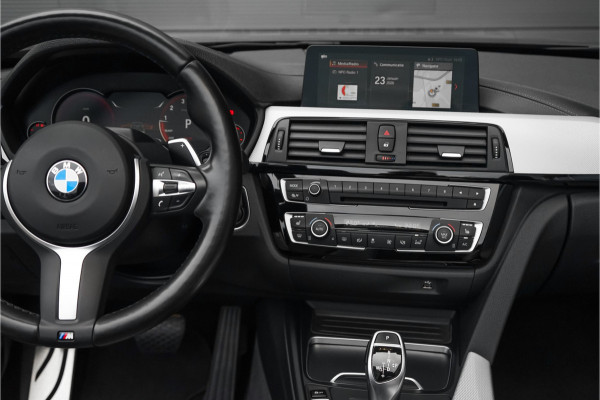 BMW 4 Serie Cabrio 440i M-Sport Nekverwarming H/K Trekhaak 19"