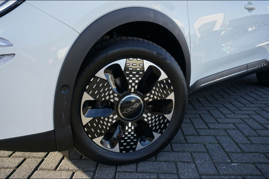 Fiat 600 1.2 Hybrid La Prima LEDER | CLIMA | MEEST LUXE!