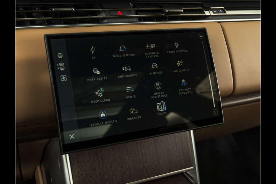 Land Rover Range Rover 3.0 P460e HSE MASSAGE-PANO-MERIDIAN