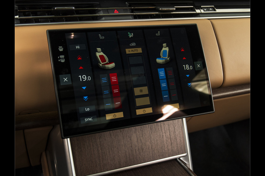 Land Rover Range Rover 3.0 P460e HSE MASSAGE-PANO-MERIDIAN