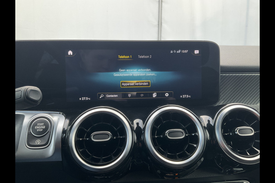 Mercedes-Benz Glb 7-Pers 180 AMG Line 7-Pers Pano Trekhaak Stoelverw Led NL-Auto |AMG!|