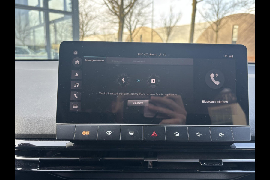 MG Mg4 electric Luxury 64 kWh LONG RANGE | SOH 97%|6.000KM! | DEALER ONDERHOUDEN| 7 JAAR GARANTIE BIJ MG| SUPER COMPLETE AUTO| RONDOMZICHT CAMERA| STOEL+ STUUR VERWARMING| DODE HOEK