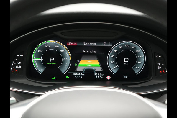 Audi A6 Avant 50 TFSI e quattro 2x S Line Plug In Hybrid 300pk Dealer O.H. PHEV | Panodak | Adaptive Cruise | Camera | Lederen Sportstoelen Memory & Verwarmd | Stuur Verwarmd | Apple Carplay | Virtual | Keyless | Sfeerverlichting | Navigatie | DAB |