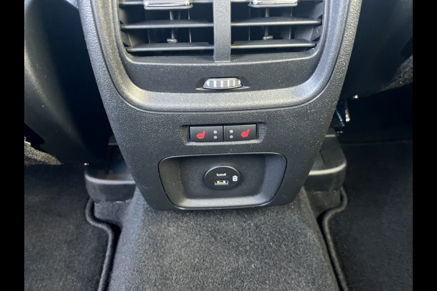 Ford Kuga 1.5 EcoB. Titanium X TTREKHAAK/WINTERPACK/18INCH LMV etc.