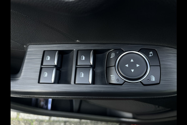 Ford Kuga 1.5 EcoB. Titanium X TTREKHAAK/WINTERPACK/18INCH LMV etc.