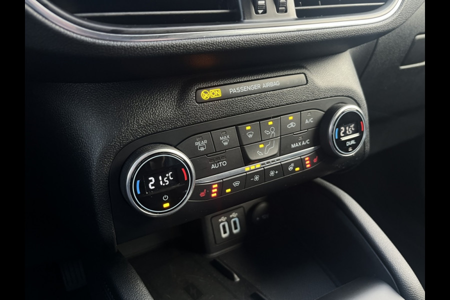 Ford Kuga 1.5 EcoB. Titanium X TTREKHAAK/WINTERPACK/18INCH LMV etc.