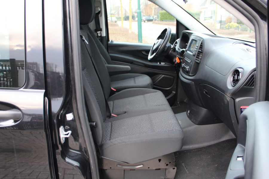 Mercedes-Benz EVITO TOURER PRO L3 90 kWh ✓ €20.661,- ex.btw ✓ 9-persoons ✓ WLTP 354 KM