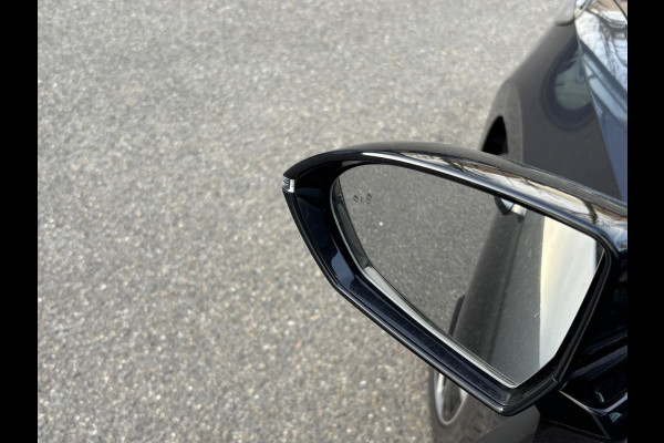 MG Mg4 electric Luxury 64 kWh |LONG RANGE | SOH 97%|14.000KM! | DEALER ONDERHOUDEN| 7 JAAR GARANTIE BIJ MG| SUPER COMPLETE AUTO| RONDOMZICHT CAMERA| STOEL+ STUUR VERWARMING| DODE HOEK