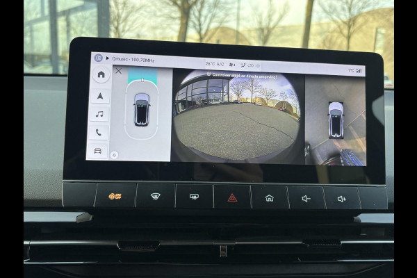 MG Mg4 electric Luxury 64 kWh |LONG RANGE | SOH 97%|14.000KM! | DEALER ONDERHOUDEN| 7 JAAR GARANTIE BIJ MG| SUPER COMPLETE AUTO| RONDOMZICHT CAMERA| STOEL+ STUUR VERWARMING| DODE HOEK