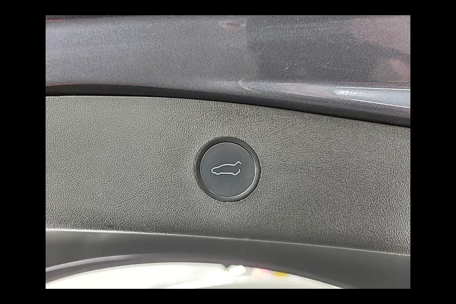 Tesla Model 3 Aut. Range Dual AWD | Autopilot | Panorama | Leder | 19 Inch |